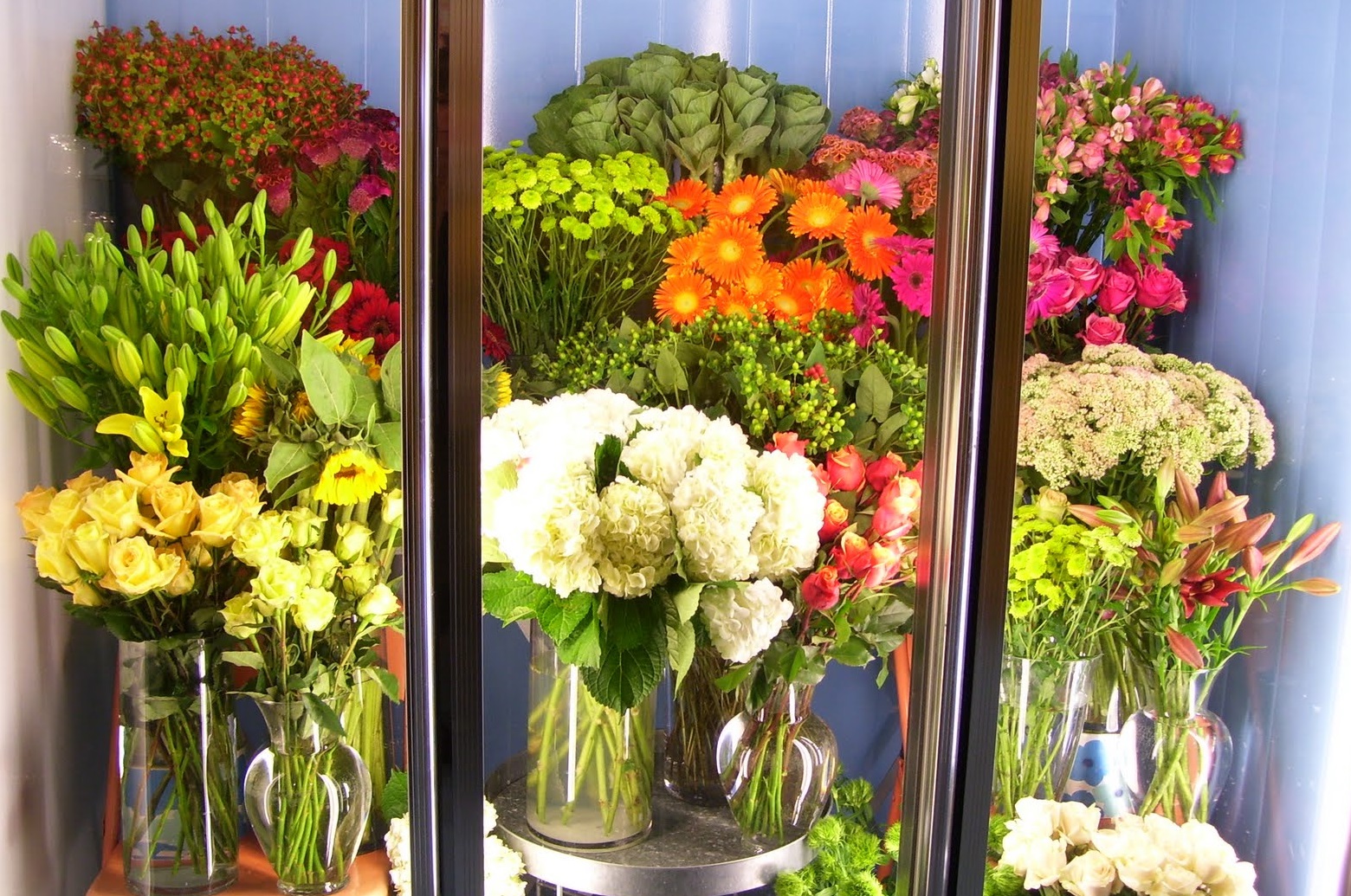 It’s Time For Seasonal Flowers In Your Floral Coolers - Powers ...